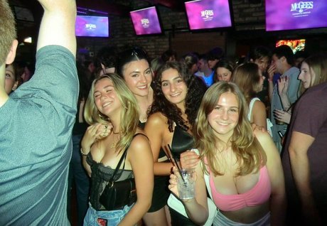 Bela S model porn archive