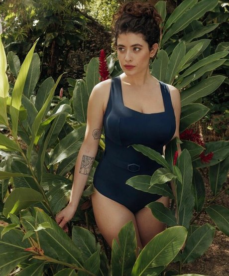 Anna Pittureri porn actress galleries