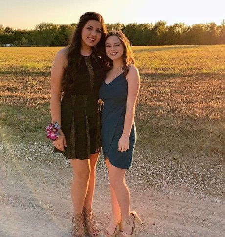 Deena E art actress photos