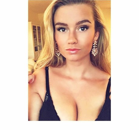 Alma Tandrup Profile pic