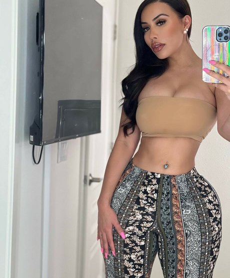 bbblove high quality pornstar images