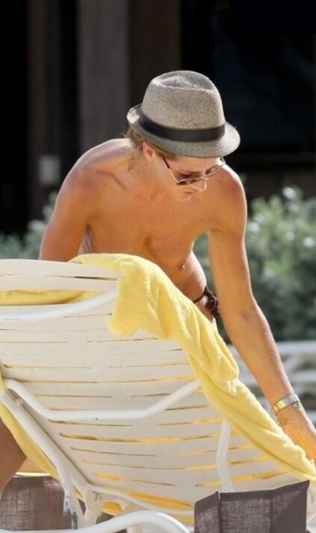 Trinny Woodall star beautiful photos