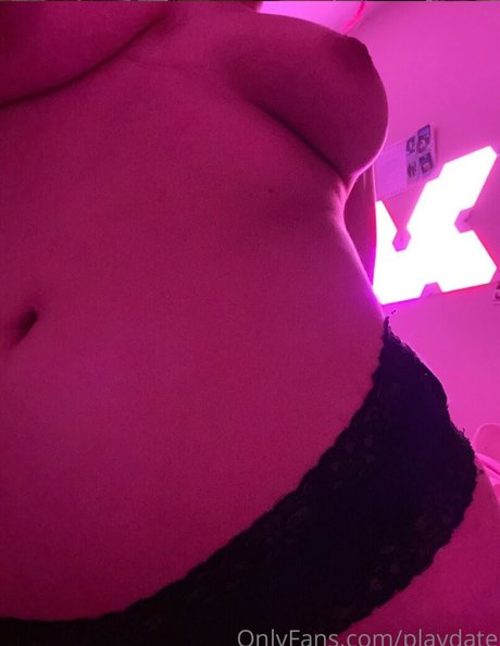 Playdate model pretty image