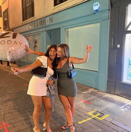 Rosie Bentham naked pornstar image