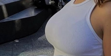 Rosie Bentham Profile pic