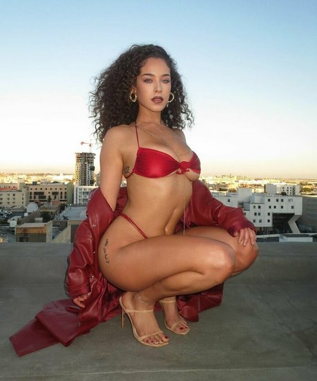 Maeta hot pornstar img