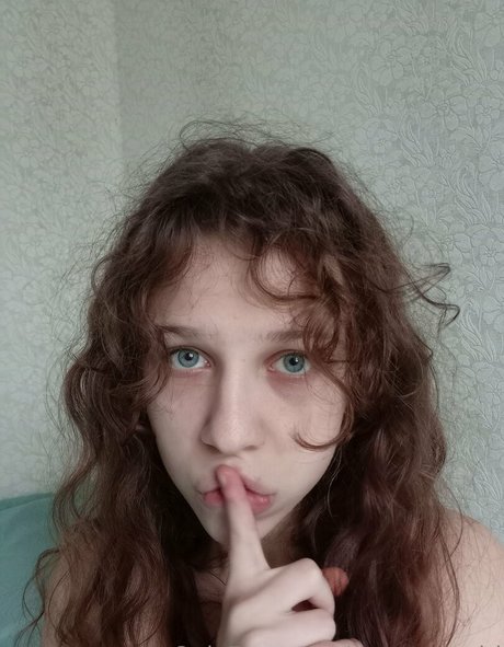 maycurlygirl hot star picture