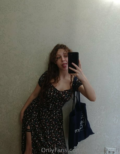 maycurlygirl nudes model pics