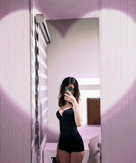 Abicita a nice star image