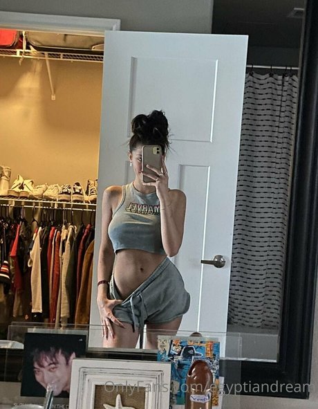 egyptiandream model art pic