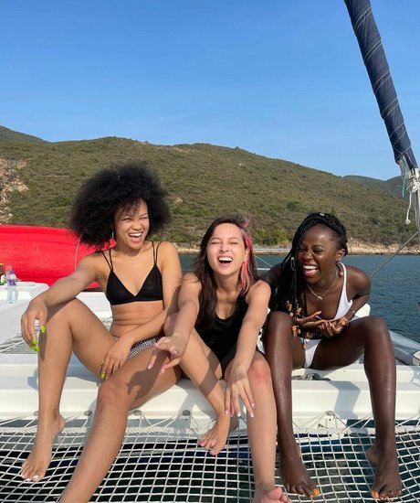 J Lou_ sexy star pic