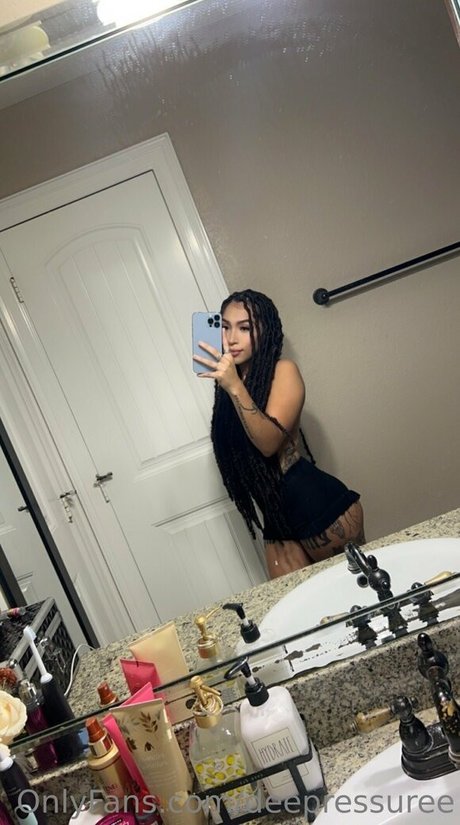 deepressuree pornographic actress picture