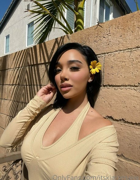 itskiaramarie adult actress img