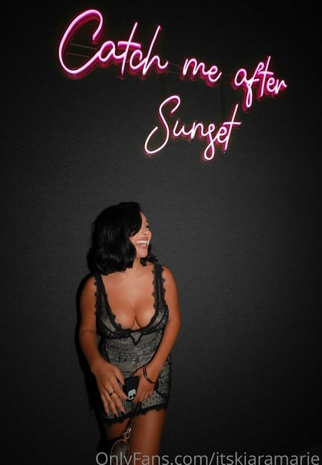 itskiaramarie star exclusive images