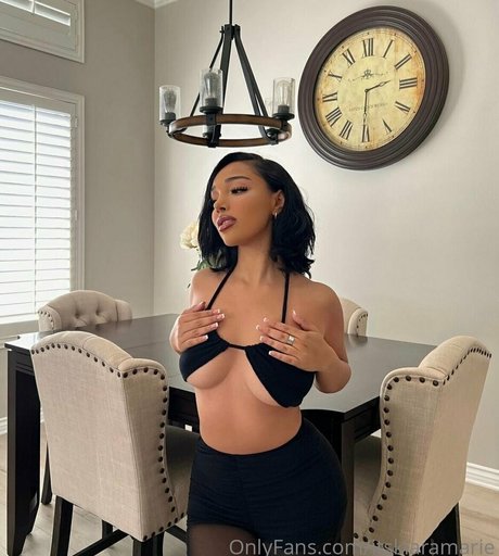 itskiaramarie art actress images