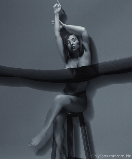 lavalexi vip nude pornstar gallery