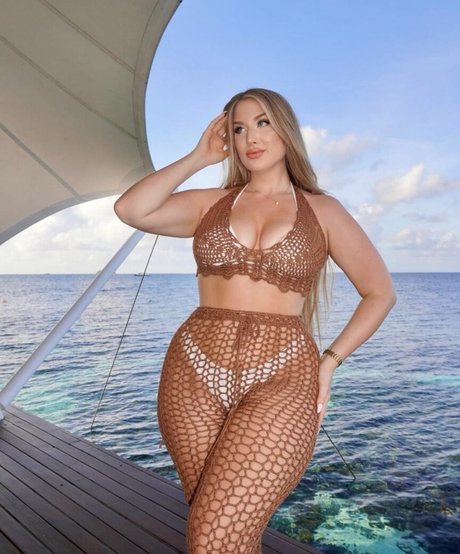 Ariella Eder hd model pics