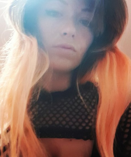 MsVnsfw pornographic star pics