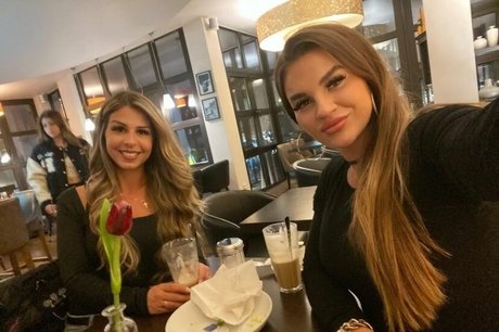 Sarah Slavo naked pornstar pics