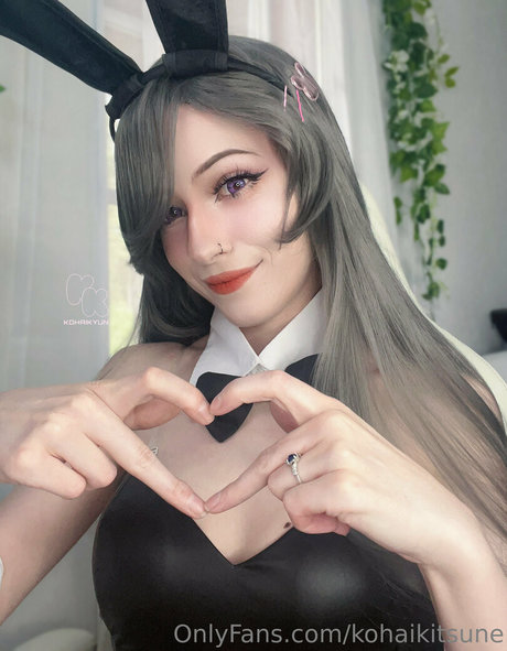 kohaikitsune porn actress galleries