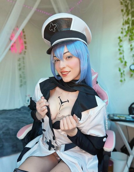 kohaikitsune erotic actress photos