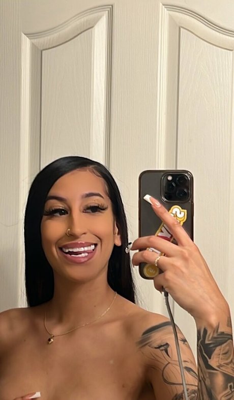 yurbae model adult photos