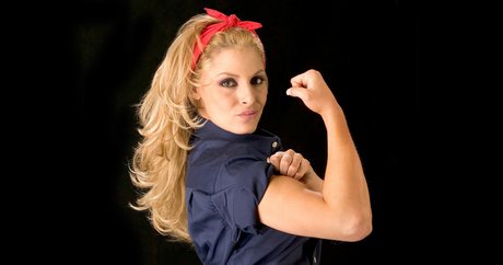 Trish Stratus pornographic actress pic
