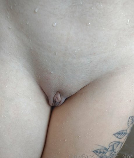 Gianine model sexy galleries