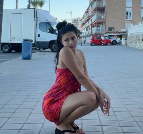 Suecuk star xxx photo