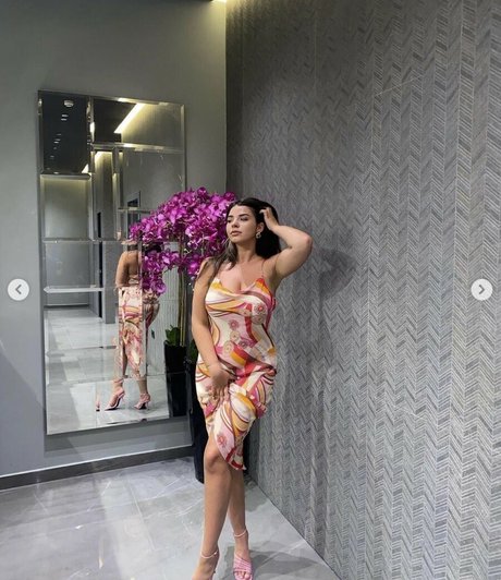 Anna Rebellato star sexy pictures