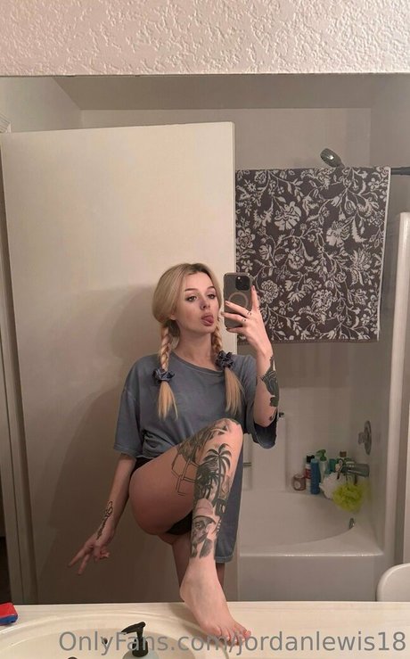 jordanlewis18 sex pornstar photos