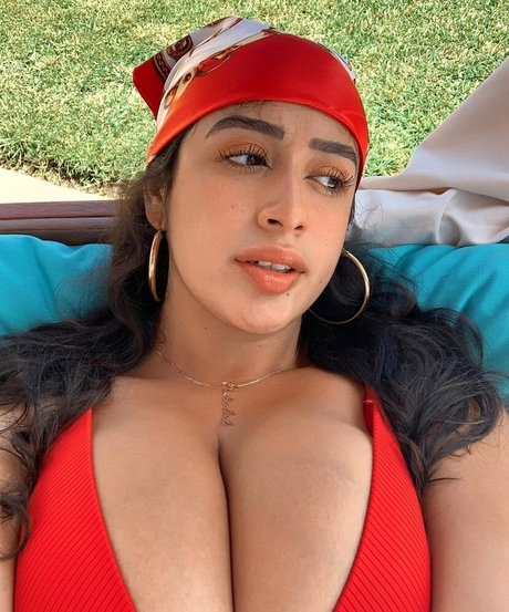 baelib nude star images