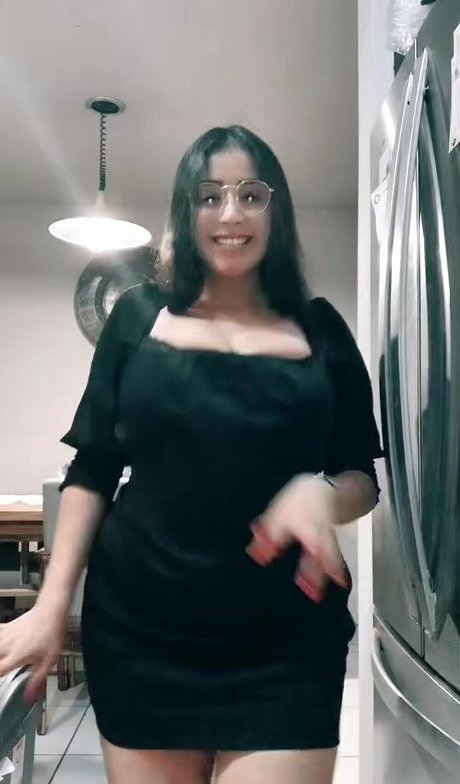 baelib star hot image