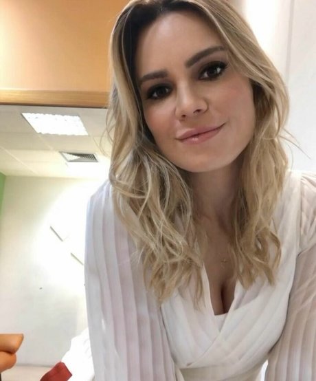 asian solo onlyfans adult pics