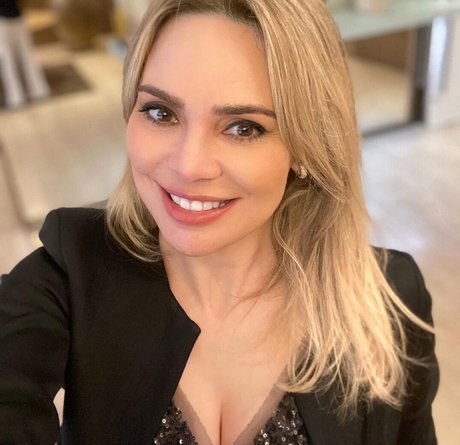 Rachel Sherazade model hd photo