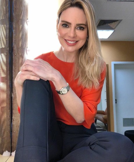 wife onlyfans top pic