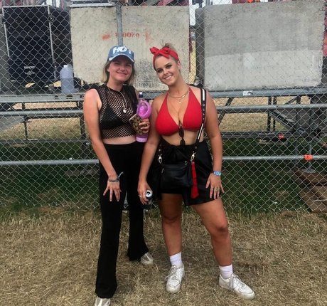 Jasmine Ramage model pornographic images