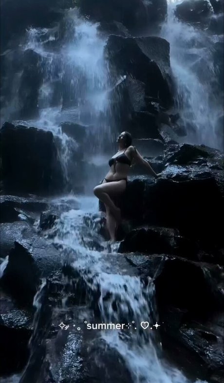 miafitz pornstar perfect pictures