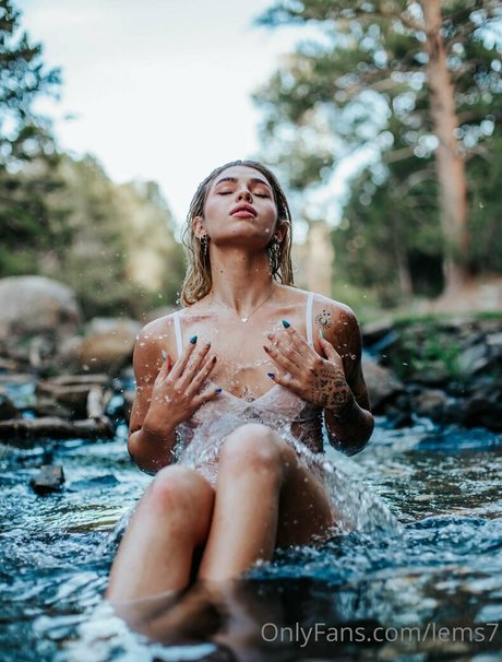 Emily Oram nudes star archive