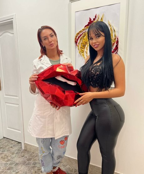 _colovic jana_ hd star images