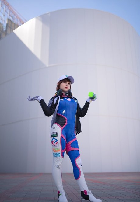 blonde fitness onlyfans top photo