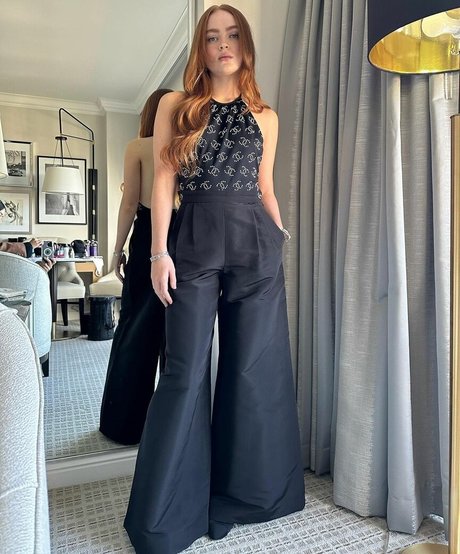 Sadie Sink perfect model photo