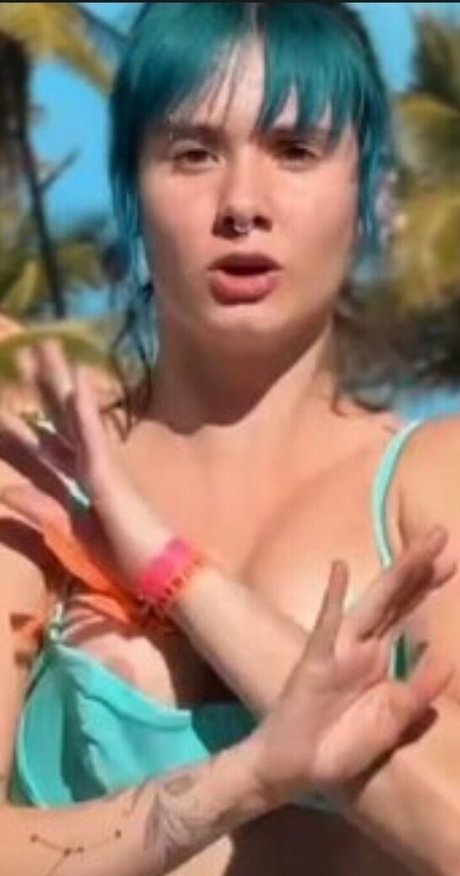 Julia K Barni pretty pornstar galleries