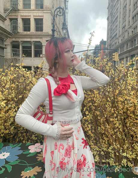 pearlpeony free pornstar image