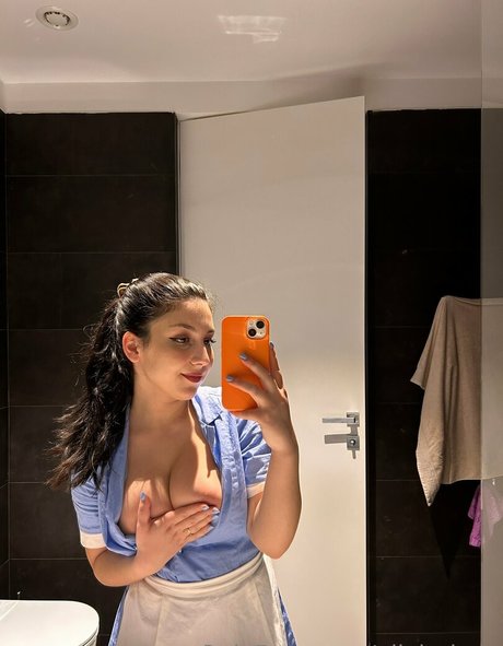 oliviariooo art pornstar img