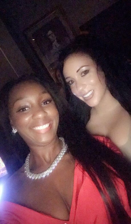 Kelly Louise Sheridan nude actress pictures