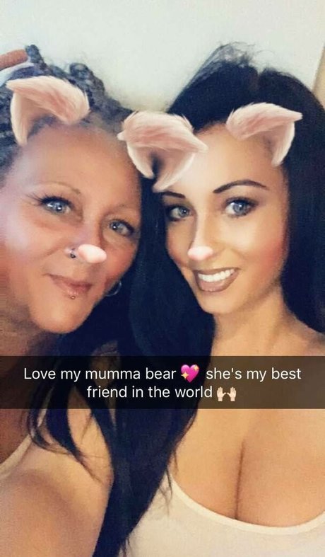 Kelly Louise Sheridan xxx star photos