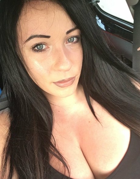 Kelly Louise Sheridan erotic actress archive