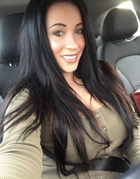 Kelly Louise Sheridan nude pornstar photo