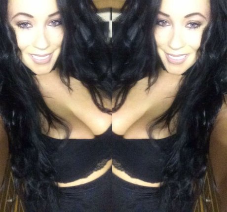 Kelly Louise Sheridan model pretty pictures